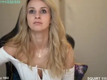 _happymeal  live sex cam