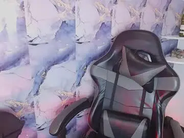 Angelthroatt  live sex cam