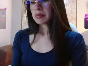 Ariannaajames  live sex cam