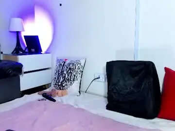 Beautifull_wild_girl  live sex cam