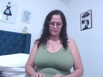 Clayr_rosse  live sex cam