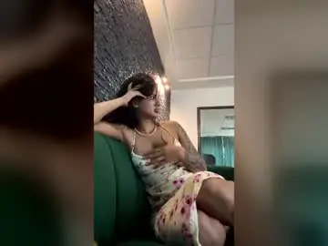 Cloudy_juana  live sex cam