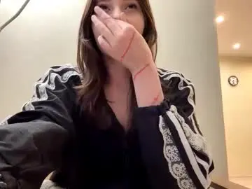 Colleneqadir  live sex cam