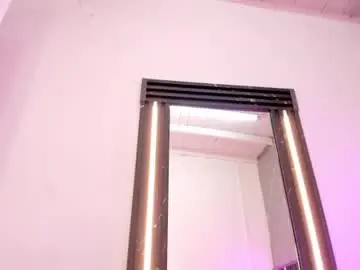 Dulce_phoenix  live sex cam