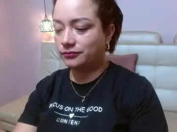 Hannakush  live sex cam