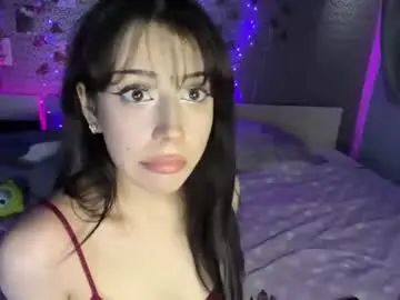 Hello_kkitty  live sex cam