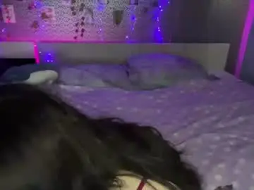 Hello_kkitty  live sex cam