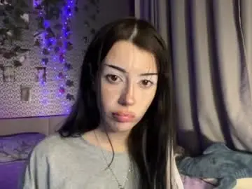 Hello_kkitty  live sex cam