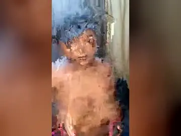 Lennien  live sex cam