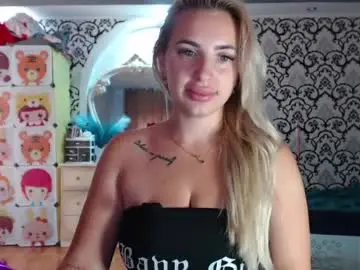 Lorasinclare  live sex cam