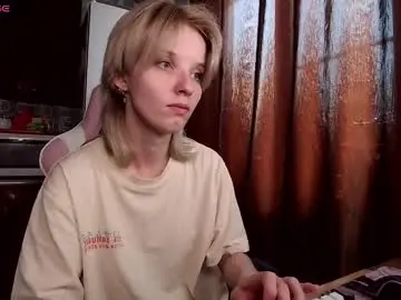 Madelaines  live sex cam