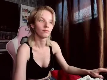 Madelaines  live sex cam