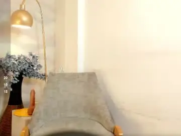 Megan_glow_  live sex cam