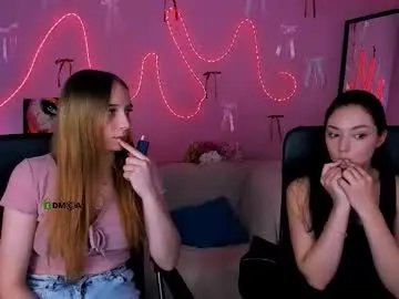 Miki_nikki  live sex cam