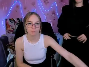 Miki_nikki  live sex cam