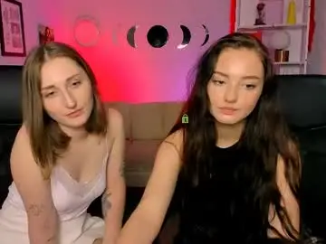 Miki_nikki  live sex cam