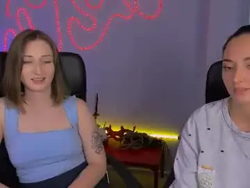 Miki_nikki  live sex cam