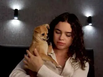 Milycclars  live sex cam