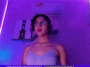 Min_minjil  live sex cam