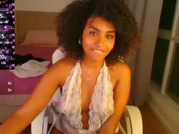 Naya_milano  live sex cam