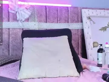 Niicolle_evanss  live sex cam