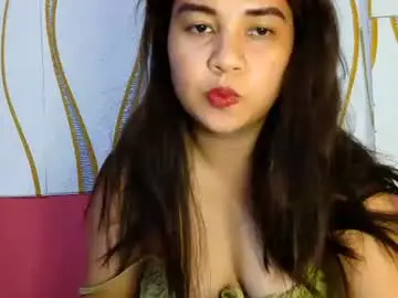 Xxyummiee_69xx  live sex cam