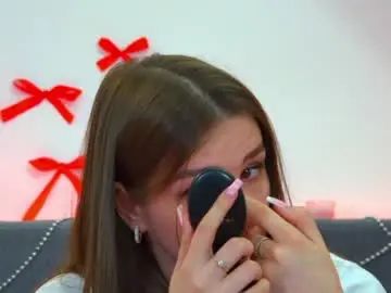 Aliceatkin  live sex cam