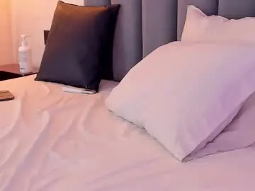 Blackvelvet818  live sex cam