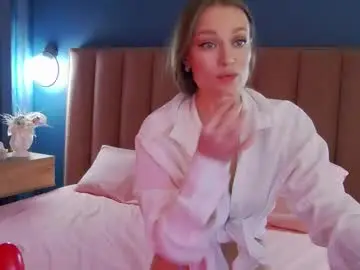 Evelynpoole  live sex cam