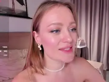 Evelynpoole  live sex cam