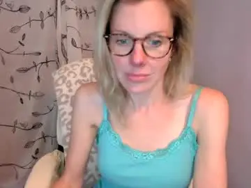 Holly_bourbon  live sex cam
