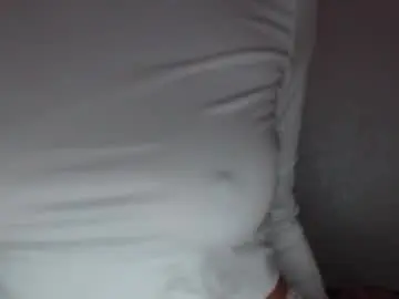 Mikahdos  live sex cam