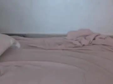 Mikahdos  live sex cam