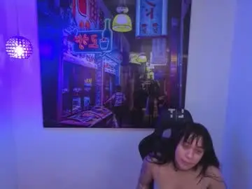 Mikasa_persand  live sex cam
