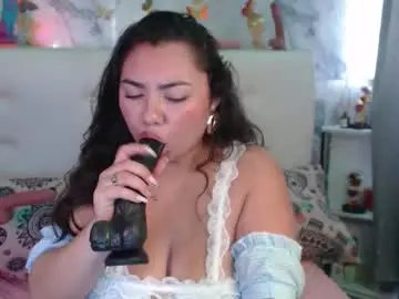 Nicole_lewlls  live sex cam