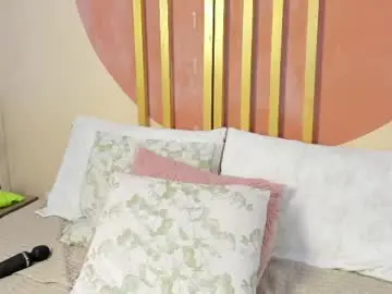 Nicolee_angels  live sex cam