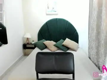 Renataruiz_rr  live sex cam