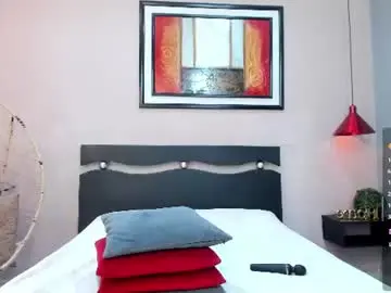 Renataruiz_rr  live sex cam
