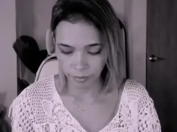Sashaklein  live sex cam