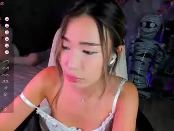 Sensualily  live sex cam