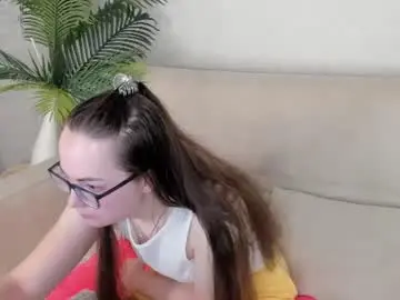 Aminapeach  live sex cam