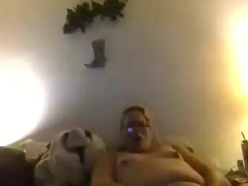 Angelbug8820  live sex cam