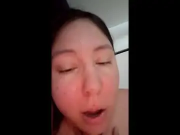 Braveivy  live sex cam