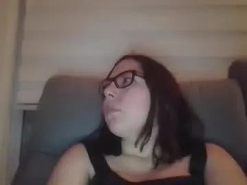 Braveivy  live sex cam