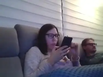 Braveivy  live sex cam