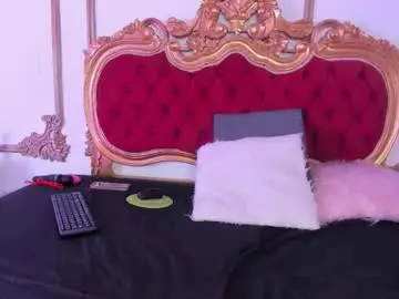 Cristal_bons  live sex cam