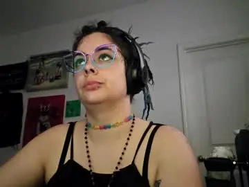 Kawaiicvnt420  live sex cam