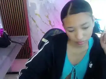 Kimmy_m_  live sex cam