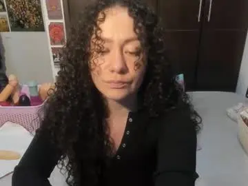 Laura_anal_  live sex cam