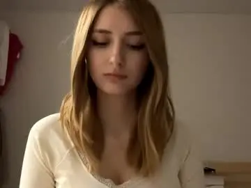 Michellfallert  live sex cam
